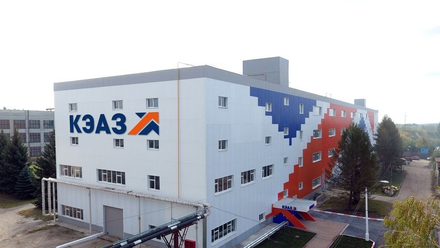 Заводы курска. Кэаз 2 рабочая. Кэаз логотип. Курский электроаппаратный завод. Завод кэаз.